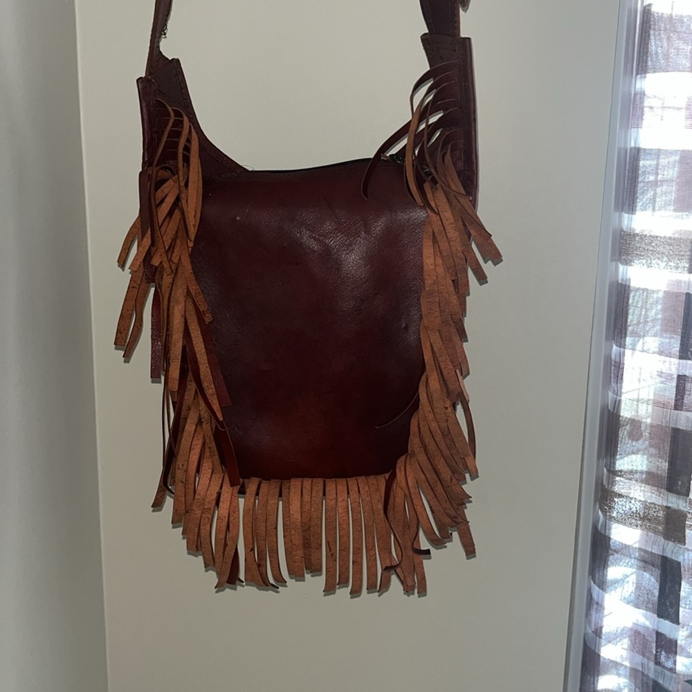 Hand-crafted Leather Fringed Adjustable Hip Belt-
Bumbag (unisex) - Picture 9 of 14